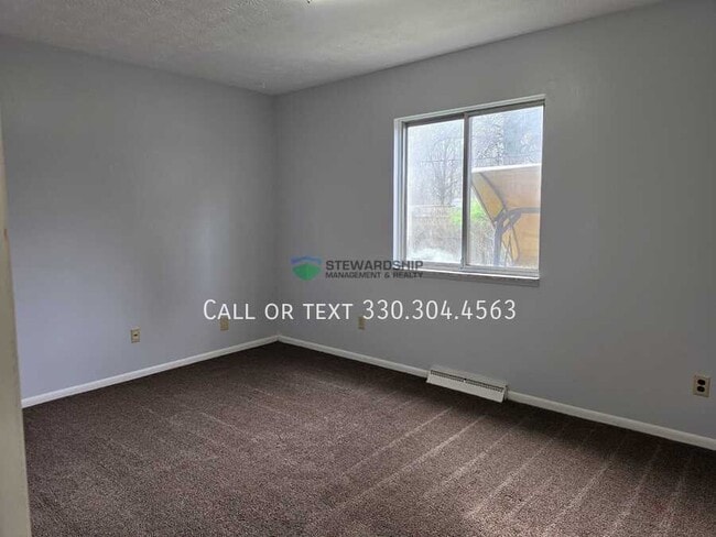 Building Photo - 519 Taff Cir