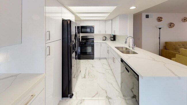 Building Photo - 68290 Hermosillo Rd