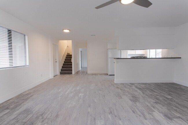 Building Photo - 32955 Canyon Vista Rd