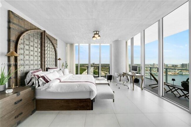 Building Photo - 330 Sunny Isles Blvd