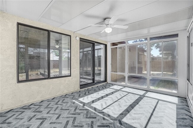 Building Photo - 1721 Viridan Ave