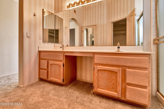 Building Photo - 65685 E Rocky Trail Dr
