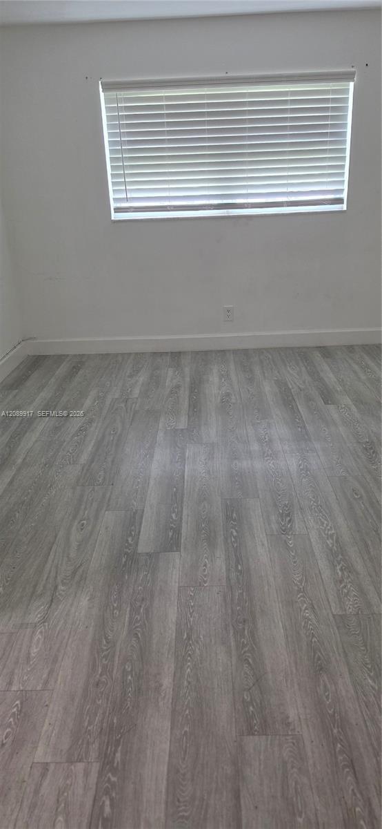 Building Photo - 20201 NE 29th Ct