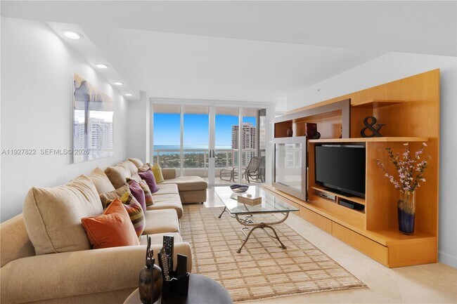 Building Photo - 21055 Yacht Club Dr