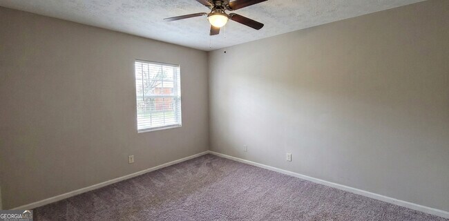 Building Photo - 147 Northdale Pl