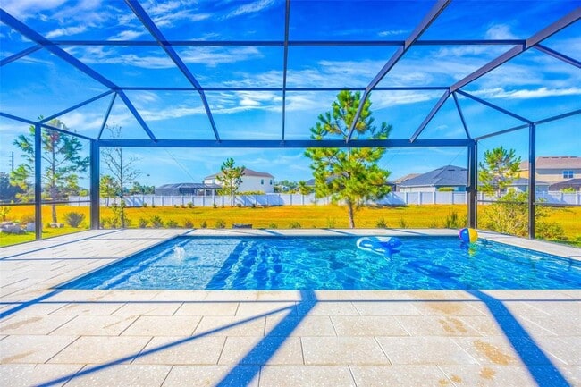 Building Photo - 33995 Astoria Cir