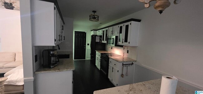 Building Photo - 8012 Rockhampton Cir