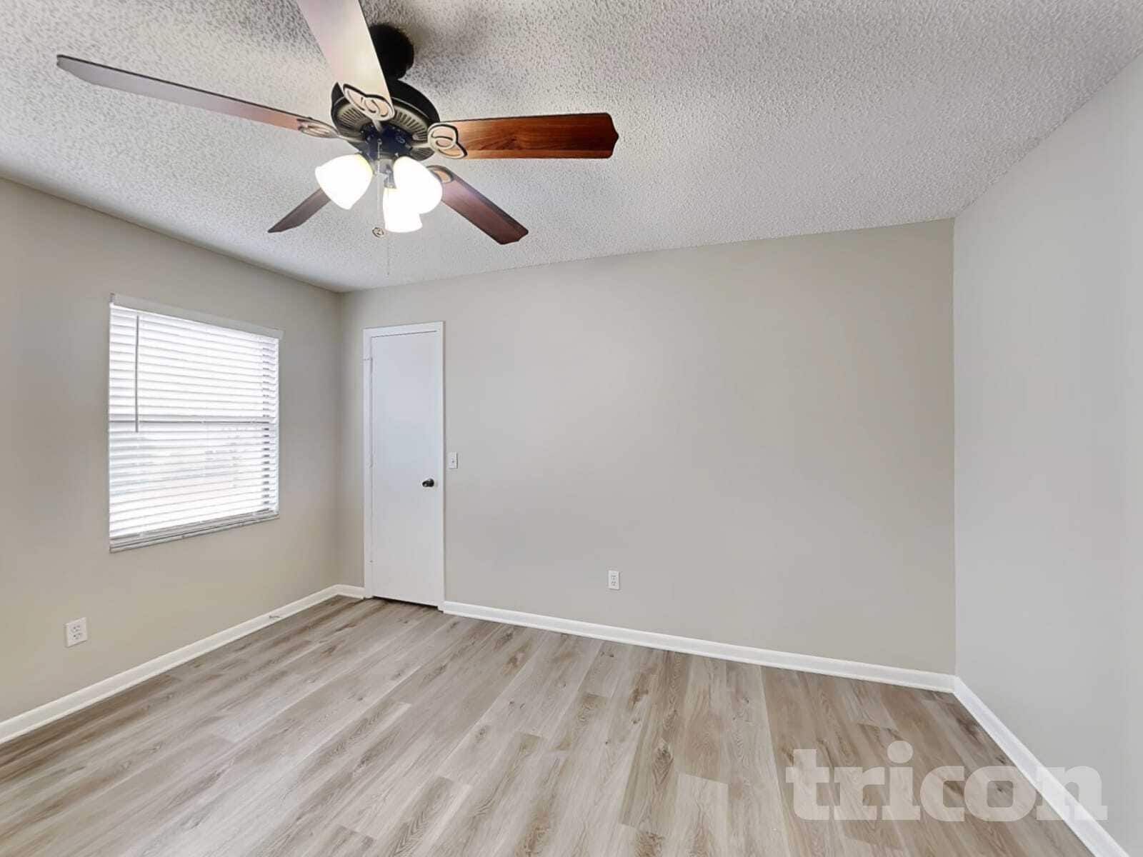 Building Photo - 1259 Waterbury Loop