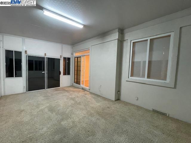 Building Photo - 108 Lund Ave
