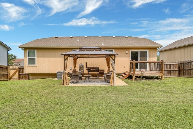 Building Photo - Gorgeous Family home for Rent!