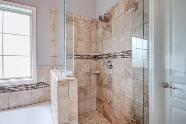 Building Photo - 428 Carson Bailey Court