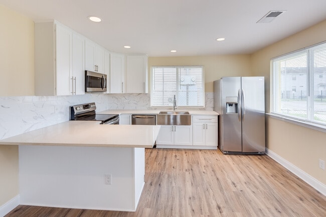 Building Photo - 3601 N. Robertson St.