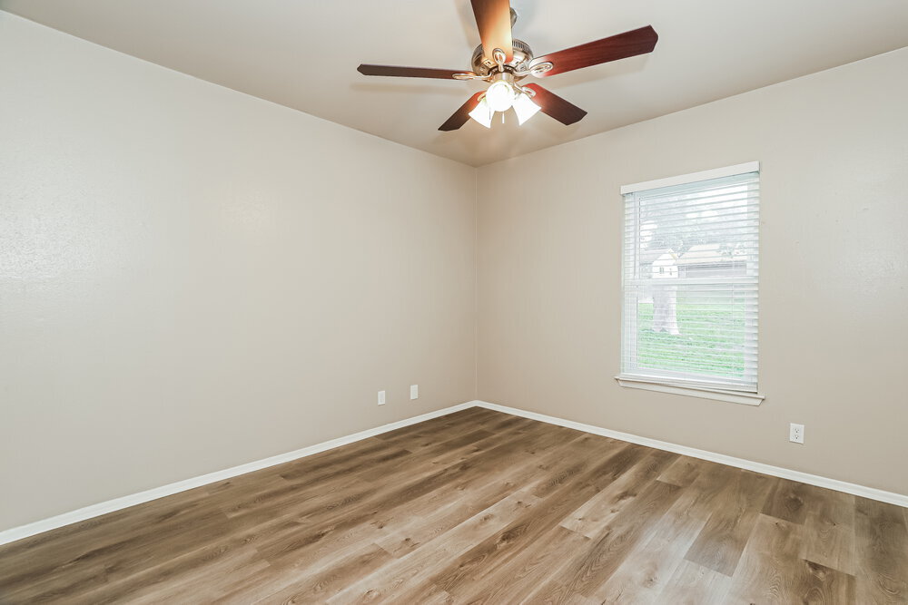 Building Photo - 10614 Cherry Laurel