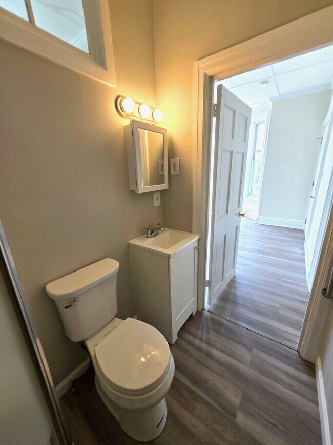 Building Photo - 47 Montgomery St