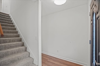 Building Photo - 2321 Queen Ann Rd