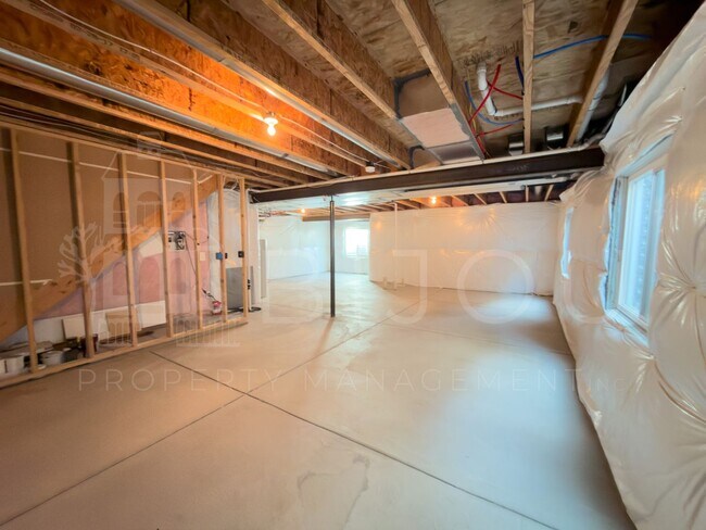 Building Photo - Peyton Four Bedroom Home