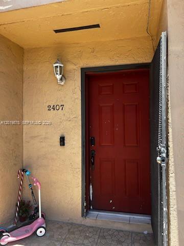 Building Photo - 2407 W 52nd Pl