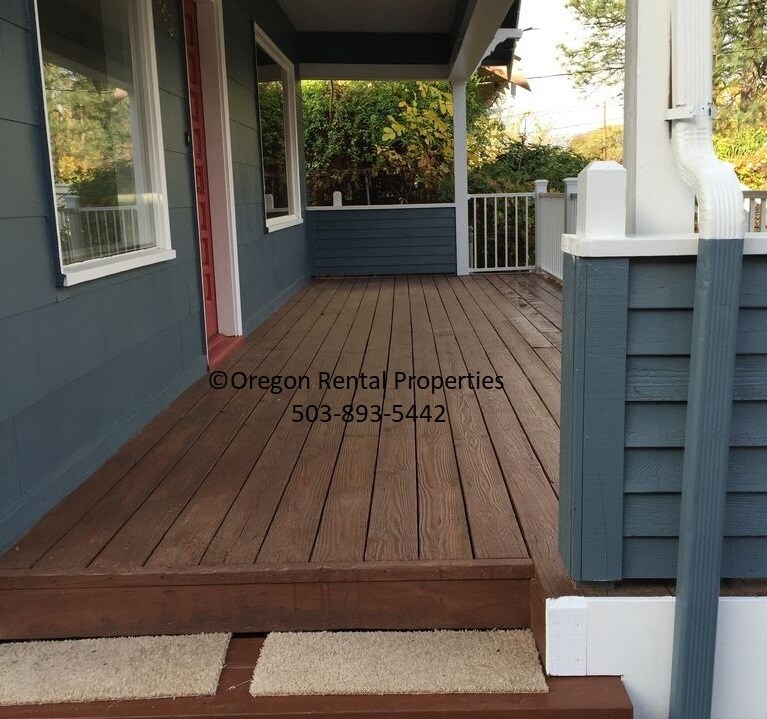 Building Photo - 4803 SE 79th Ave