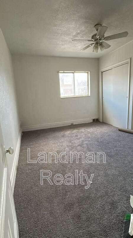 Building Photo - 711 Russellwood Ave