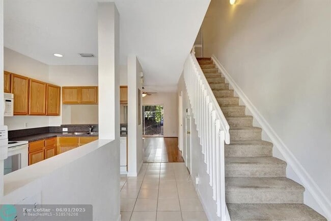Building Photo - 5047 Palmbrooke Cir