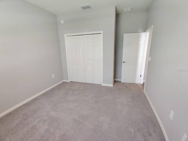 Building Photo - 1497 Fleur Dr