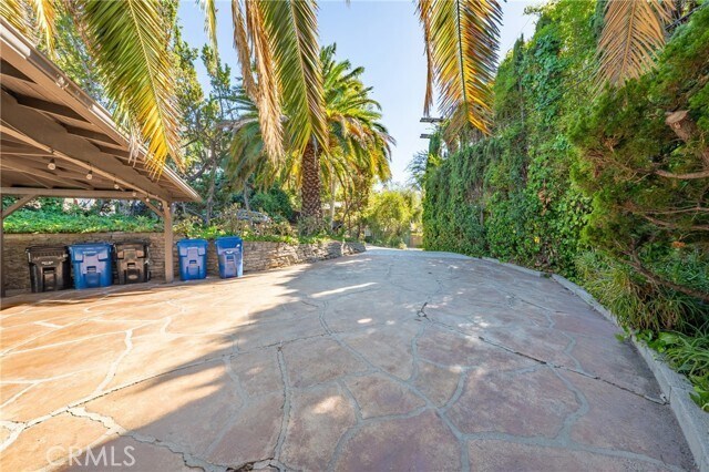 Building Photo - 3268 Dos Palos Dr
