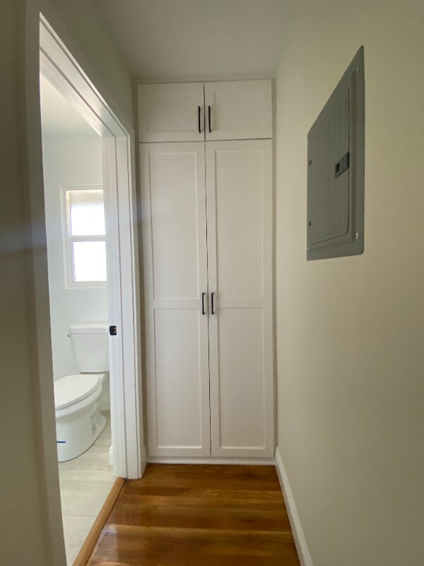 Building Photo - 1780 Grevelia St