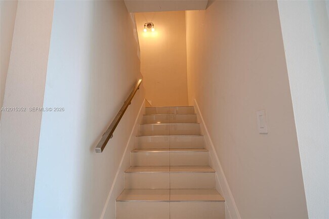 Building Photo - 900 Biscayne Blvd
