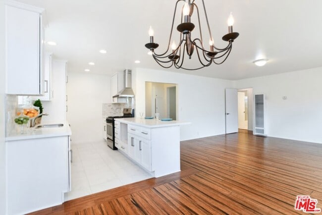 Building Photo - 1789 Atchison St