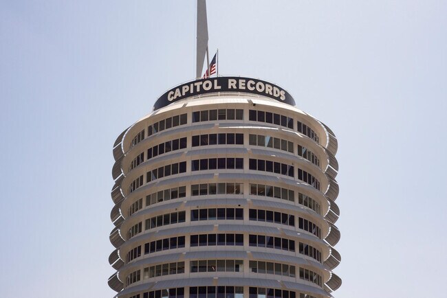 Building Photo - 1660 N Wilton Pl