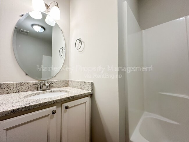 Building Photo - 1101 Amber Acres Ln