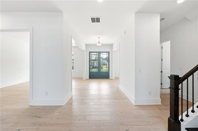 Building Photo - 7370 Cornflower Ct