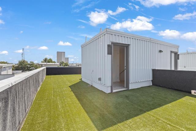 Building Photo - 4210 Delano Pl