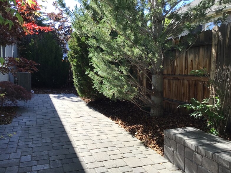 Building Photo - 5838 Rainier Peak Dr