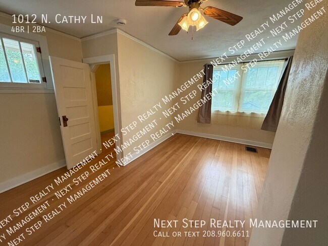 Building Photo - 1012 N Cathy Ln