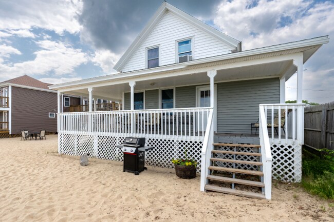 Building Photo - 4 Traynor St