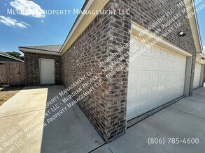 Building Photo - 5525 Itasca-B