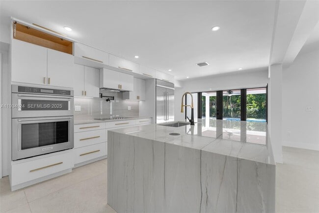 Building Photo - 7760 SW 125th Terrace