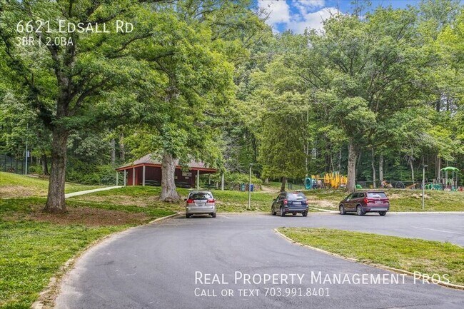 Building Photo - 6621 Edsall Rd