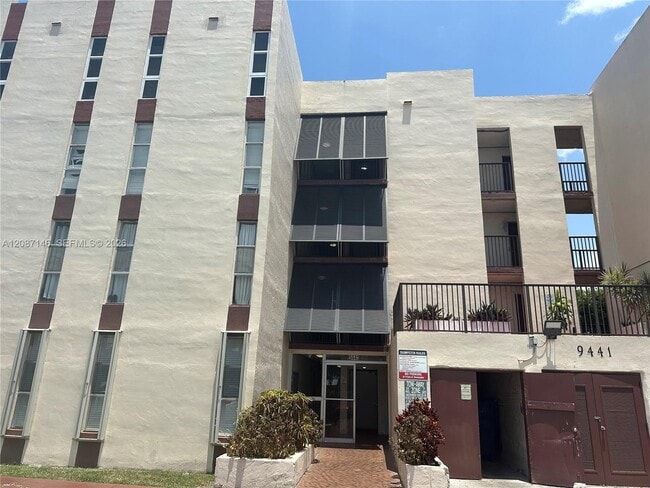 Building Photo - 9441 SW 4th St