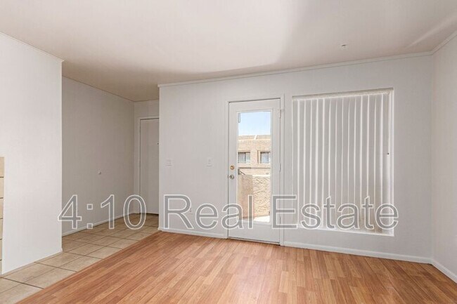 Building Photo - 11640 N 51st Ave