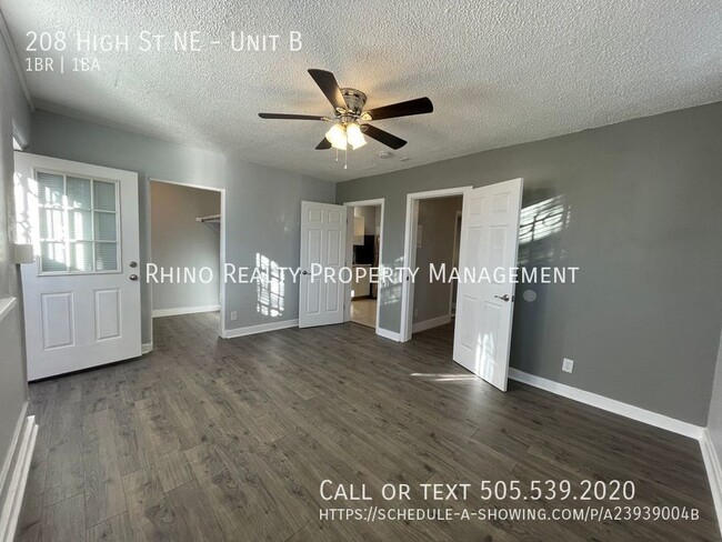 Building Photo - Welcome to Alhambra Court! 1 Bedroom, 1 Bath!