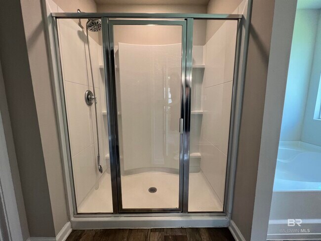 Building Photo - 23904 Songbird Dr