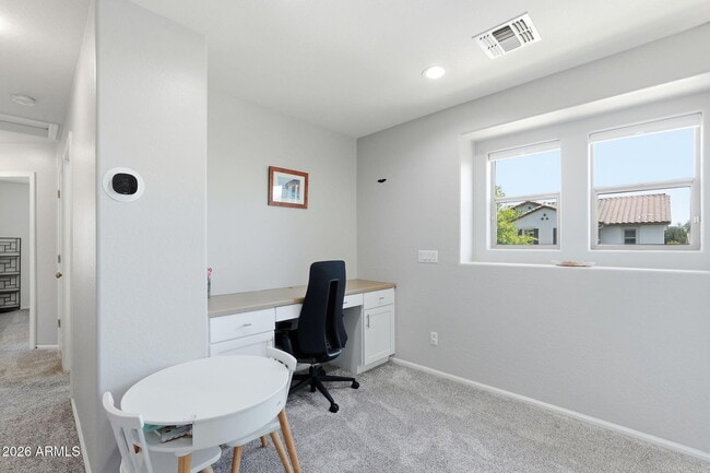 Building Photo - 1072 S Cheshire Ln
