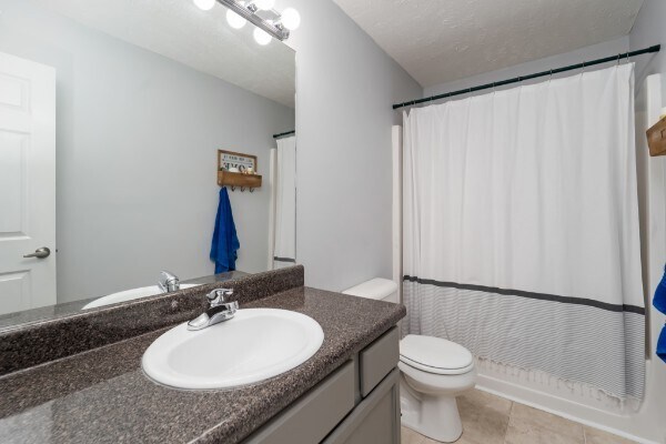 Building Photo - 323 Stewarts Landing Cir