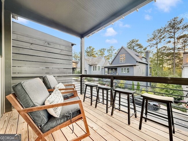 Building Photo - 10866 Serenbe Ln