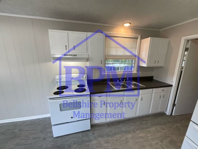 Building Photo - Spacious 3 Bed, 1 Bath Home in Springfield...