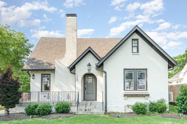Primary Photo - Charming Renovated East Nashville Home wit...
