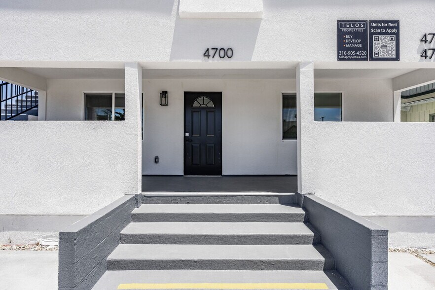Building Photo - 4700 S Gramercy Pl
