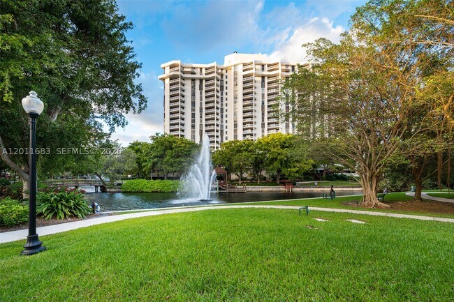 Building Photo - 4000 Towerside Terrace